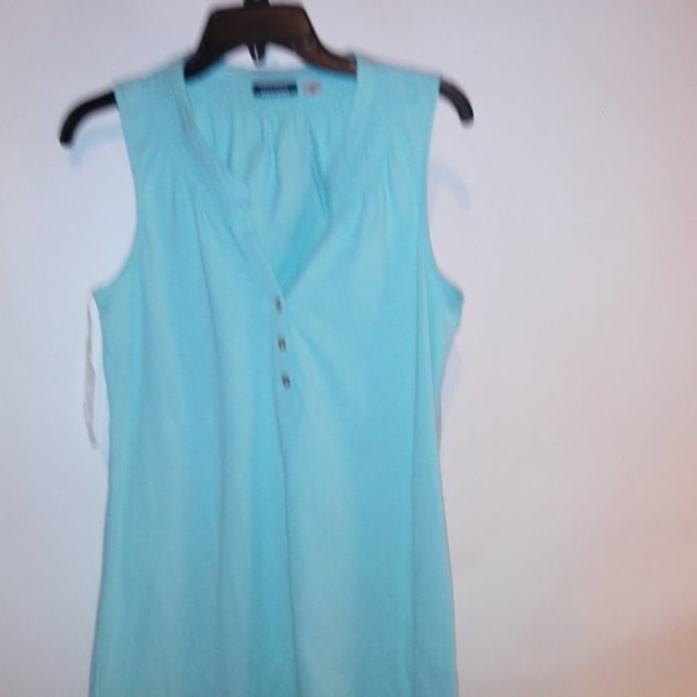 Basic‎ Editions Dress - Picture 9 of 10
